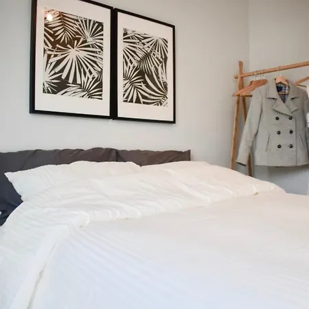 Modern 2 Bedroom 1 Апартаменты Дублин